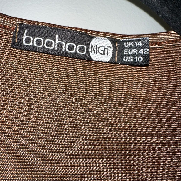 Boohoo Women's dark gold Mini Dress 10 night going out long sleeve plunge neck - Picture 8 of 9